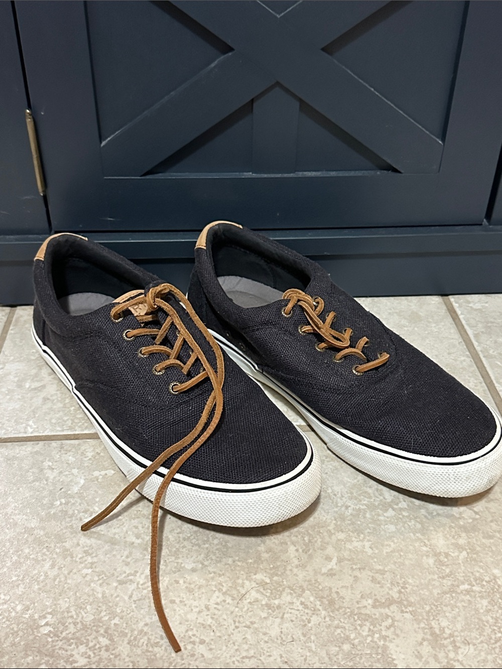 Men's Sperry Topsider Black Canvas Casual Sneakers with Tan Laces